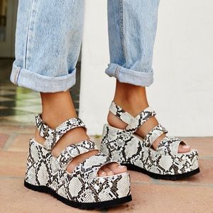 NEW NEVER WORN Free People Chelsea Platform